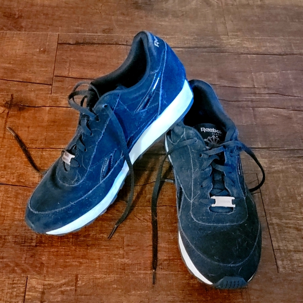 Reebok classics
